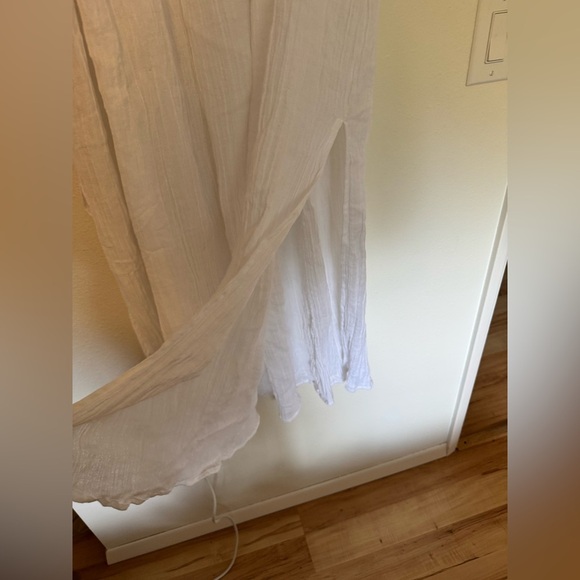 Vitamin A Costa Caftan Gauze Swim Cover Up Maxi Size Small White Beach Pool EUC - Picture 8 of 10